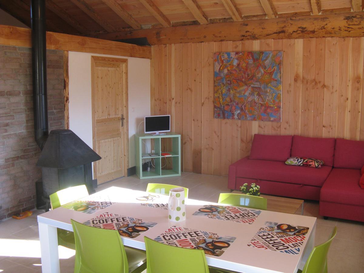 Gite Chez Karine Et Roland Le Fied Exterior photo
